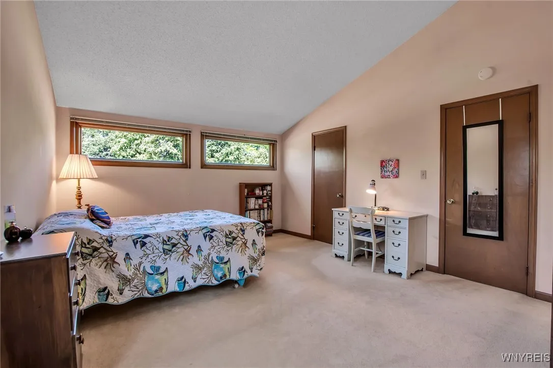 83 Randwood Drive, Amherst, New York 14068, Amherst, New York 14068, 5 Bedrooms Bedrooms, 10 Rooms Rooms,3 BathroomsBathrooms,Residential,Closed,83 Randwood Drive, Amherst, New York 14068,0,B1616579