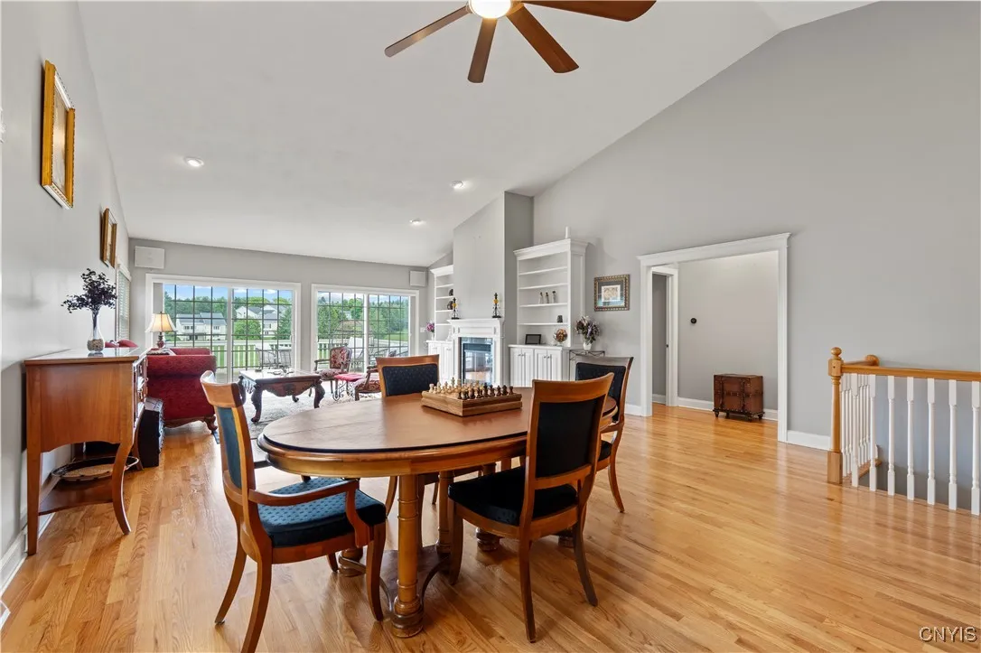 6092 Bay Hill Circle, Dewitt, New York 13078, De Witt, New York 13078, 4 Bedrooms Bedrooms, 9 Rooms Rooms,2 BathroomsBathrooms,Residential,Closed,6092 Bay Hill Circle, Dewitt, New York 13078,S1617190