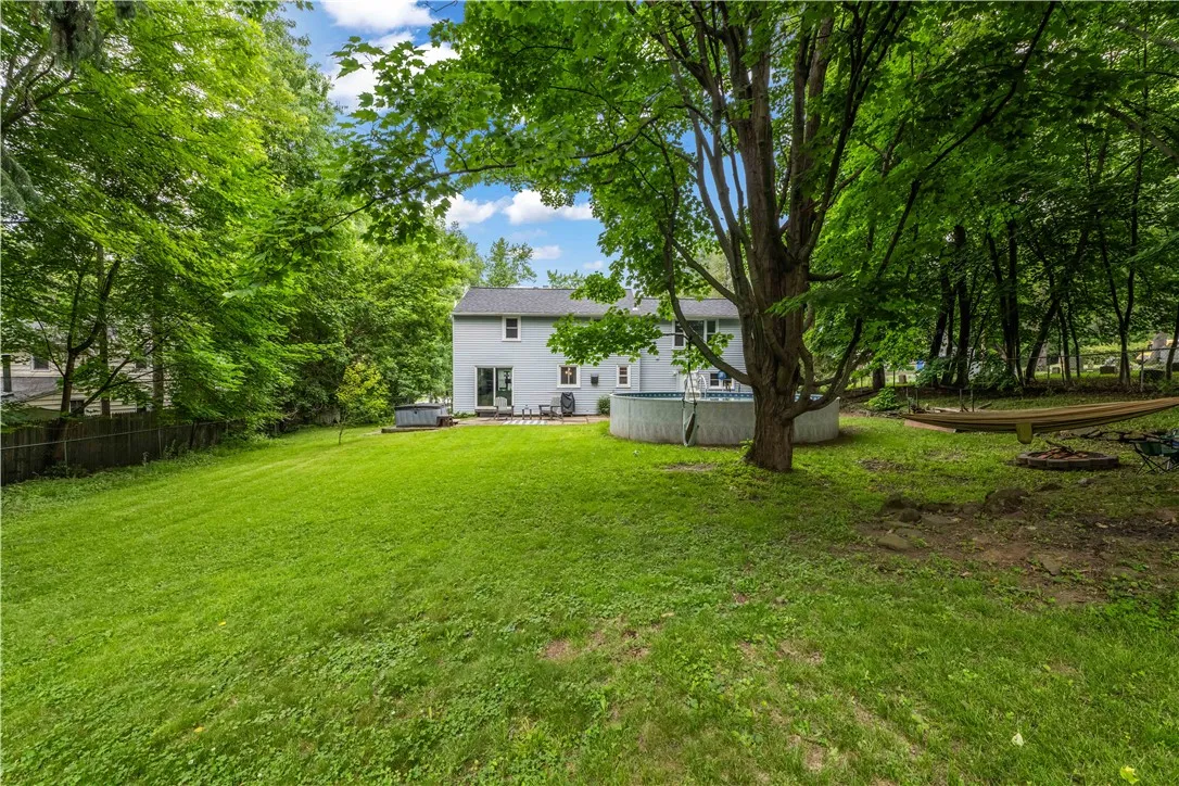 917 Whalen Road, Penfield, New York 14526, Penfield, New York 14526, 4 Bedrooms Bedrooms, 7 Rooms Rooms,2 BathroomsBathrooms,Residential,Closed,917 Whalen Road, Penfield, New York 14526,0,R1617547