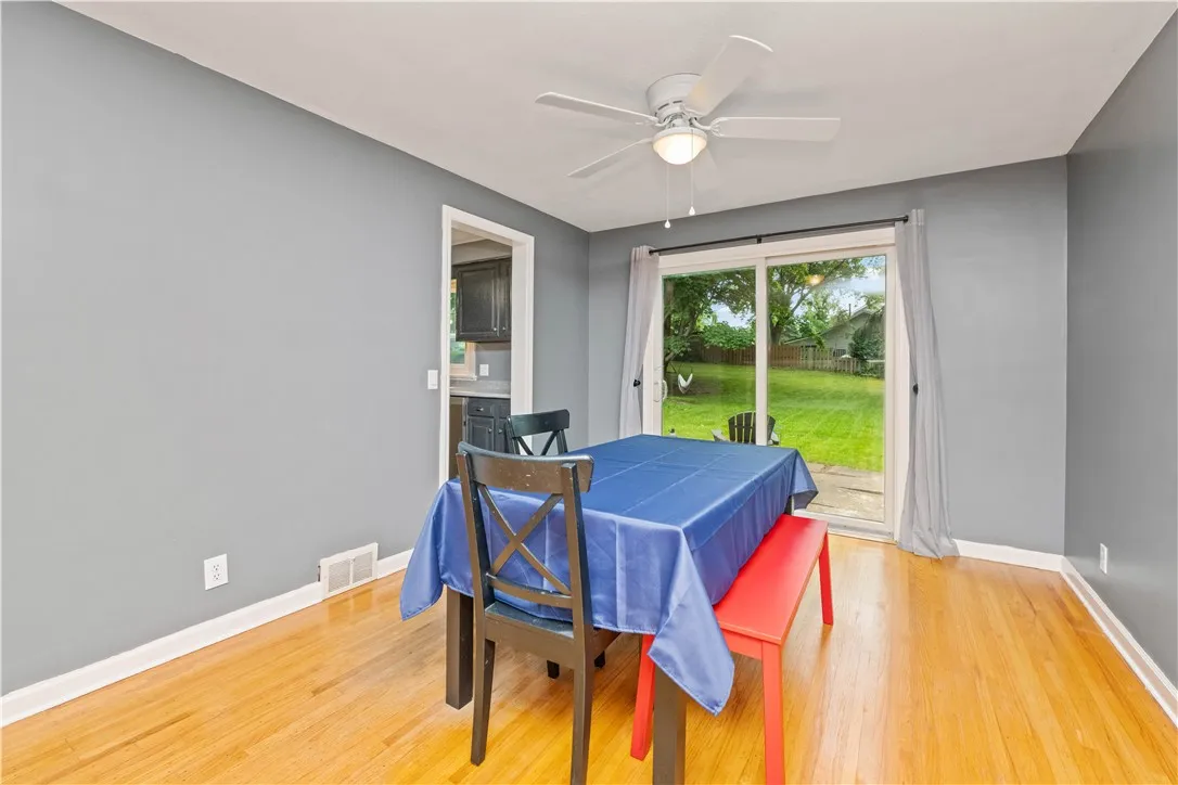 917 Whalen Road, Penfield, New York 14526, Penfield, New York 14526, 4 Bedrooms Bedrooms, 7 Rooms Rooms,2 BathroomsBathrooms,Residential,Closed,917 Whalen Road, Penfield, New York 14526,0,R1617547