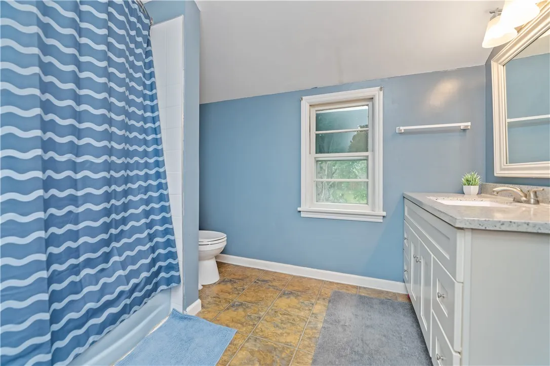 917 Whalen Road, Penfield, New York 14526, Penfield, New York 14526, 4 Bedrooms Bedrooms, 7 Rooms Rooms,2 BathroomsBathrooms,Residential,Closed,917 Whalen Road, Penfield, New York 14526,0,R1617547