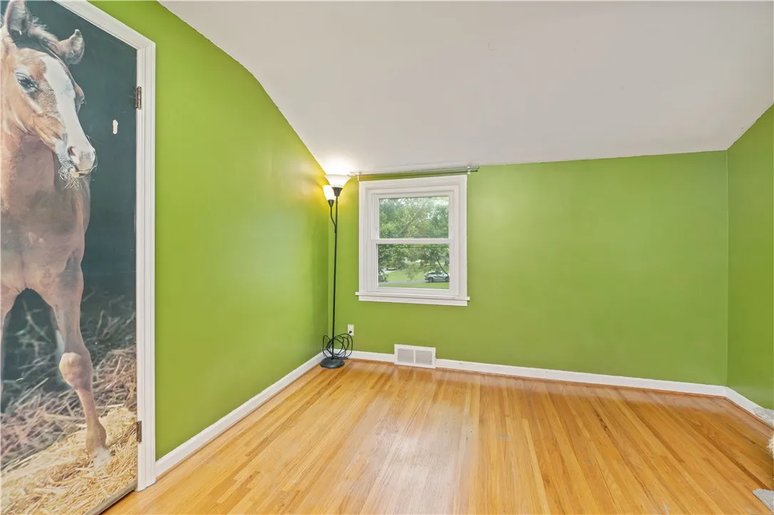 917 Whalen Road, Penfield, New York 14526, Penfield, New York 14526, 4 Bedrooms Bedrooms, 7 Rooms Rooms,2 BathroomsBathrooms,Residential,Closed,917 Whalen Road, Penfield, New York 14526,0,R1617547