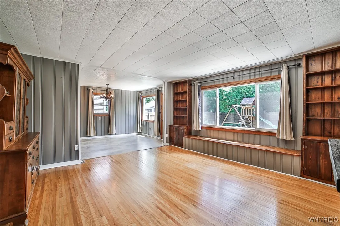 218 Hamilton Dr Drive, Amherst, New York 14226, Amherst, New York 14226, 3 Bedrooms Bedrooms, 10 Rooms Rooms,1 BathroomBathrooms,Residential,Closed,218 Hamilton Dr Drive, Amherst, New York 14226,B1616799