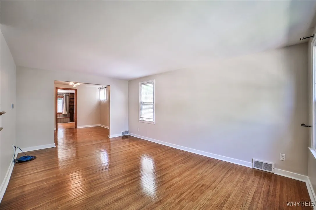 218 Hamilton Dr Drive, Amherst, New York 14226, Amherst, New York 14226, 3 Bedrooms Bedrooms, 10 Rooms Rooms,1 BathroomBathrooms,Residential,Closed,218 Hamilton Dr Drive, Amherst, New York 14226,B1616799