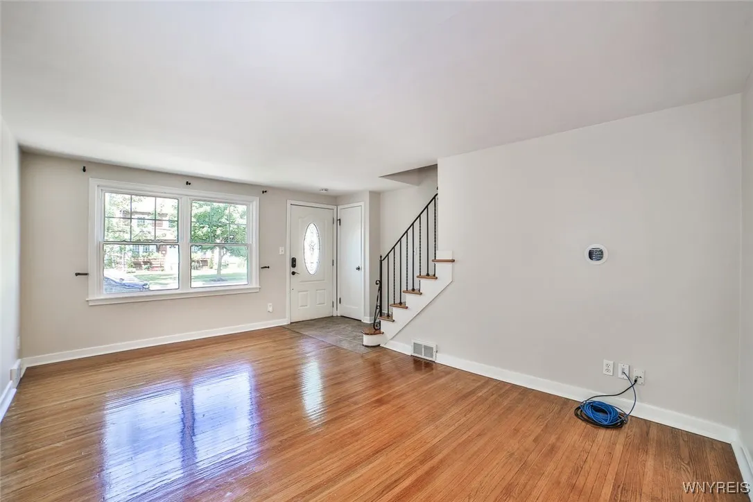 218 Hamilton Dr Drive, Amherst, New York 14226, Amherst, New York 14226, 3 Bedrooms Bedrooms, 10 Rooms Rooms,1 BathroomBathrooms,Residential,Closed,218 Hamilton Dr Drive, Amherst, New York 14226,B1616799