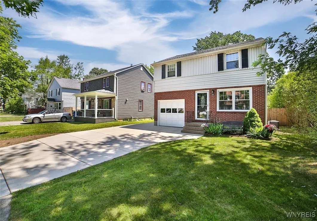 218 Hamilton Dr Drive, Amherst, New York 14226, Amherst, New York 14226, 3 Bedrooms Bedrooms, 10 Rooms Rooms,1 BathroomBathrooms,Residential,Closed,218 Hamilton Dr Drive, Amherst, New York 14226,B1616799
