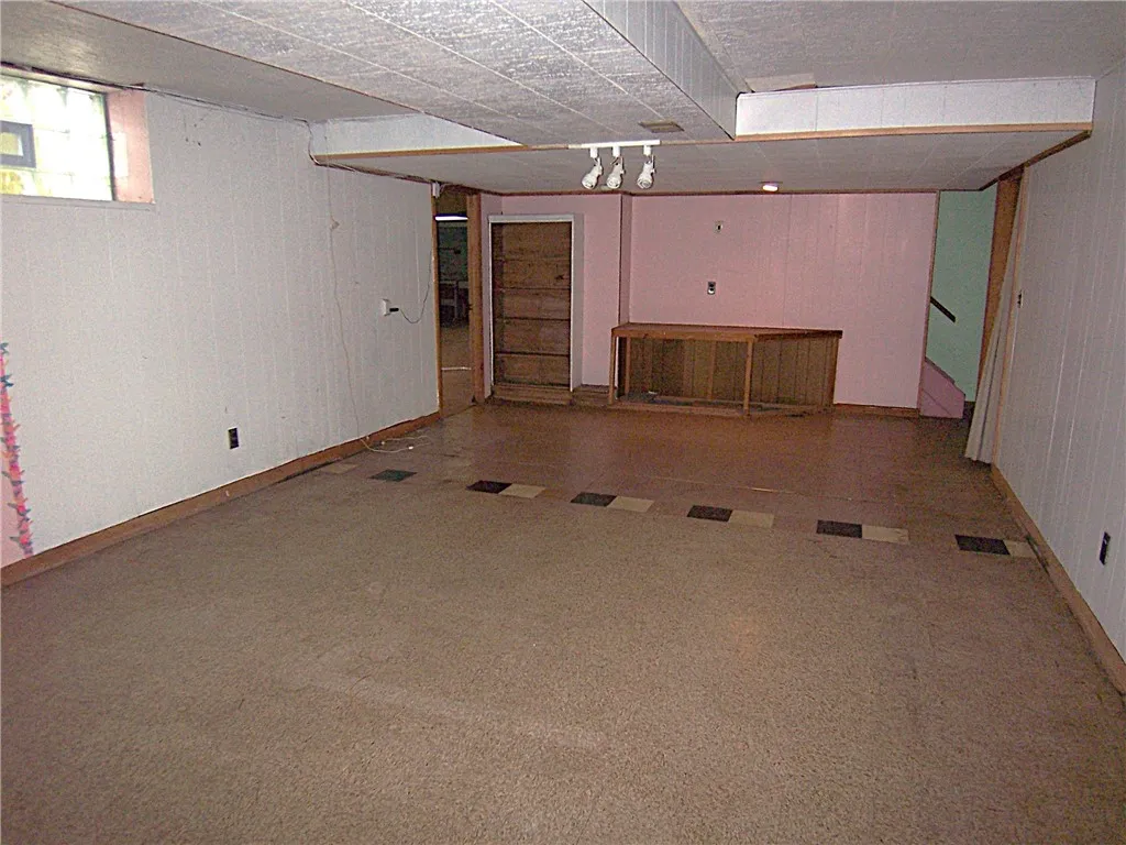 45 Greenaway Rd, Brighton, New York 14610, Brighton, New York 14610, 3 Bedrooms Bedrooms, 6 Rooms Rooms,2 BathroomsBathrooms,Residential,Closed,45 Greenaway Rd, Brighton, New York 14610,R1616500
