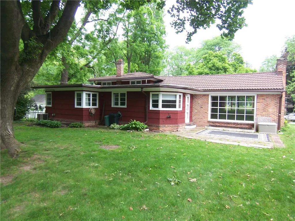 45 Greenaway Rd, Brighton, New York 14610, Brighton, New York 14610, 3 Bedrooms Bedrooms, 6 Rooms Rooms,2 BathroomsBathrooms,Residential,Closed,45 Greenaway Rd, Brighton, New York 14610,R1616500