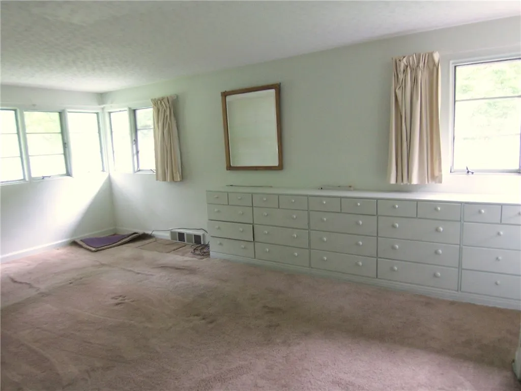 45 Greenaway Rd, Brighton, New York 14610, Brighton, New York 14610, 3 Bedrooms Bedrooms, 6 Rooms Rooms,2 BathroomsBathrooms,Residential,Closed,45 Greenaway Rd, Brighton, New York 14610,R1616500