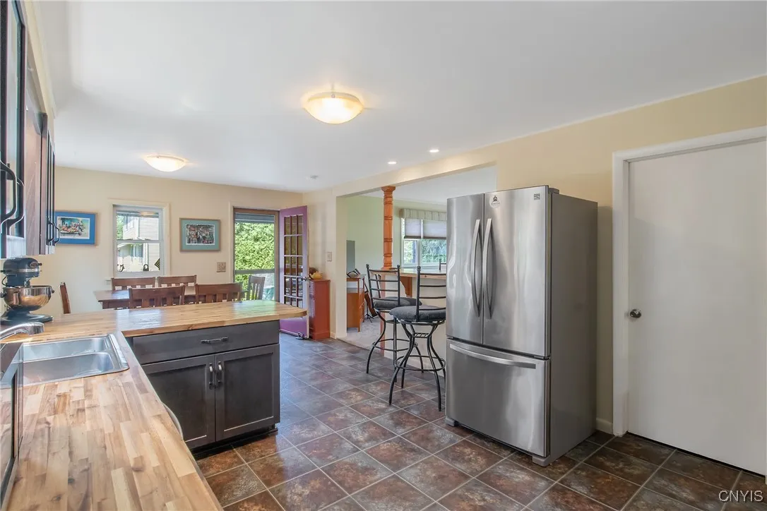 Here you see the stunning flooring and the door leading down into the basement.