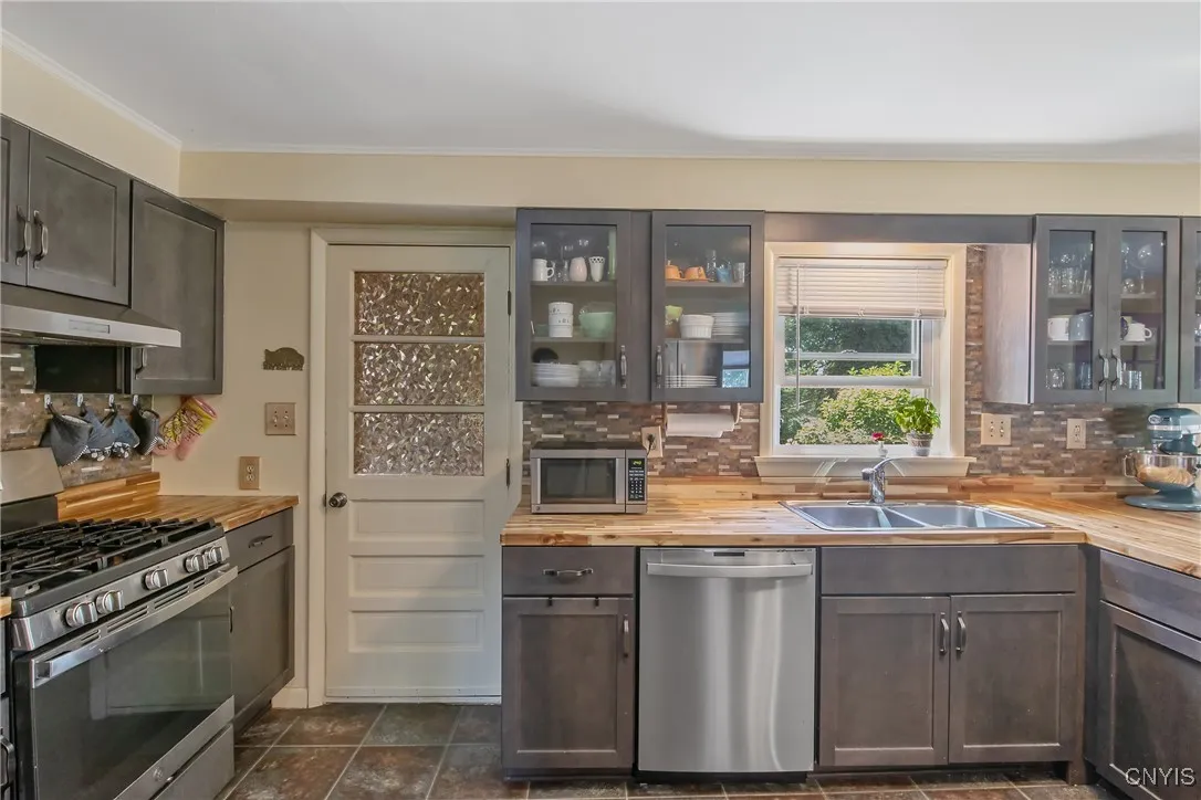 The fantastic cooking area is so convenient to the rest of the kitchen!