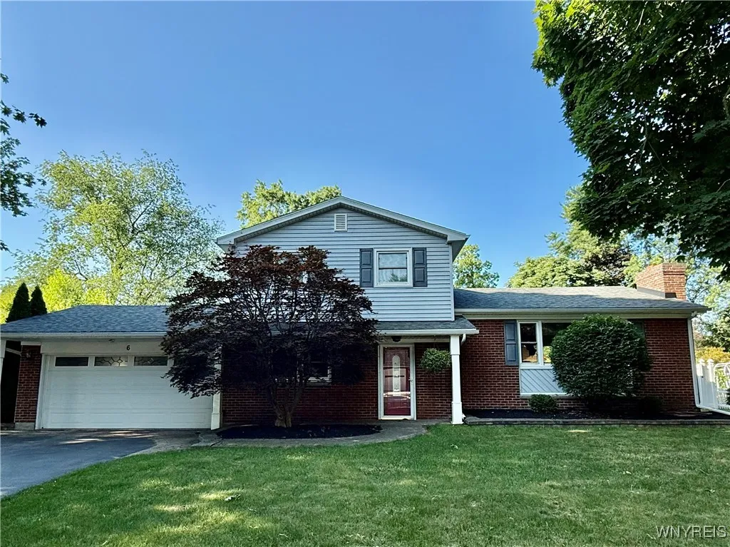 6 Hillside Drive, Batavia-city, New York 14020, Batavia City, New York 14020, 3 Bedrooms Bedrooms, 7 Rooms Rooms,2 BathroomsBathrooms,Residential,Closed,6 Hillside Drive, Batavia-city, New York 14020,0,B1617318
