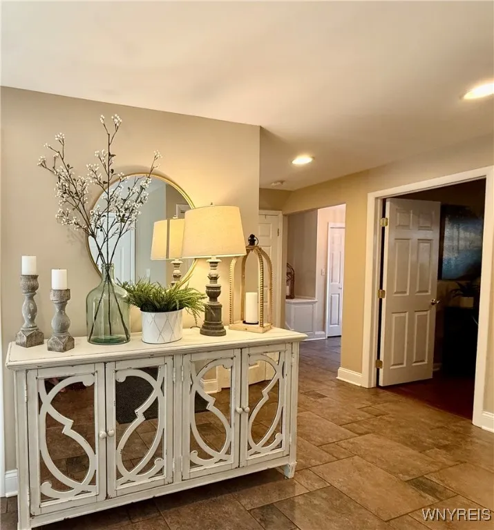 6 Hillside Drive, Batavia-city, New York 14020, Batavia City, New York 14020, 3 Bedrooms Bedrooms, 7 Rooms Rooms,2 BathroomsBathrooms,Residential,Closed,6 Hillside Drive, Batavia-city, New York 14020,0,B1617318