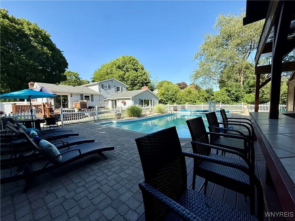 6 Hillside Drive, Batavia-city, New York 14020, Batavia City, New York 14020, 3 Bedrooms Bedrooms, 7 Rooms Rooms,2 BathroomsBathrooms,Residential,Closed,6 Hillside Drive, Batavia-city, New York 14020,0,B1617318
