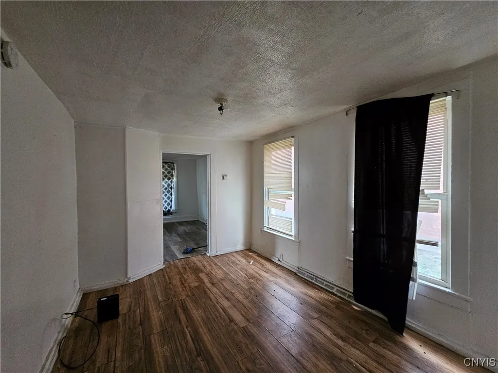108 Gold Street, Utica, New York 13501, Utica, New York 13501, 4 Bedrooms Bedrooms, ,Multi Family,For Sale,108 Gold Street, Utica, New York 13501,S1617811