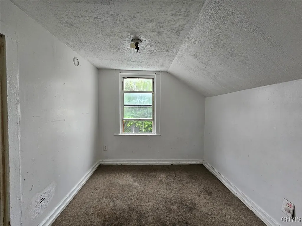 108 Gold Street, Utica, New York 13501, Utica, New York 13501, 4 Bedrooms Bedrooms, ,Multi Family,For Sale,108 Gold Street, Utica, New York 13501,S1617811