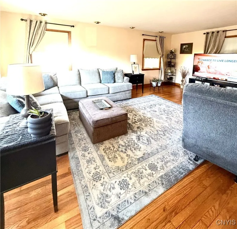 108 Norris Avenue, Auburn, New York 13021, Auburn, New York 13021, 3 Bedrooms Bedrooms, 7 Rooms Rooms,1 BathroomBathrooms,Residential,Closed,108 Norris Avenue, Auburn, New York 13021,0,S1615140