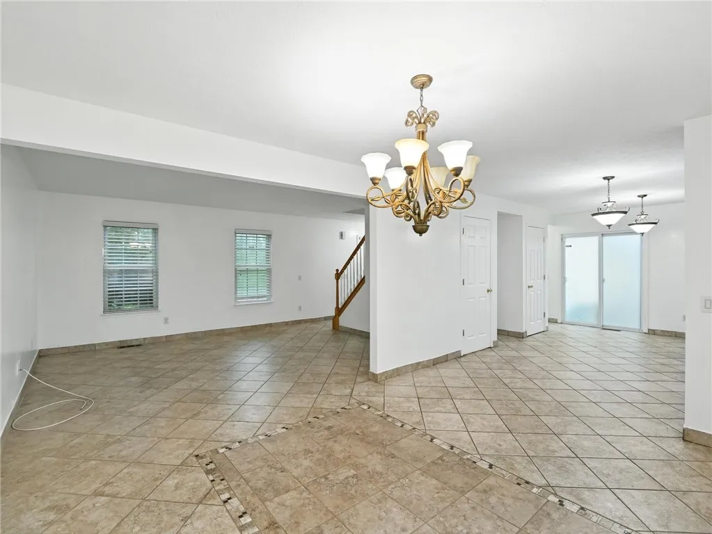 187 Moore Road, Henrietta, New York 14586, Henrietta, New York 14586, 3 Bedrooms Bedrooms, 8 Rooms Rooms,2 BathroomsBathrooms,Residential Lease,Closed,187 Moore Road, Henrietta, New York 14586,R1616967