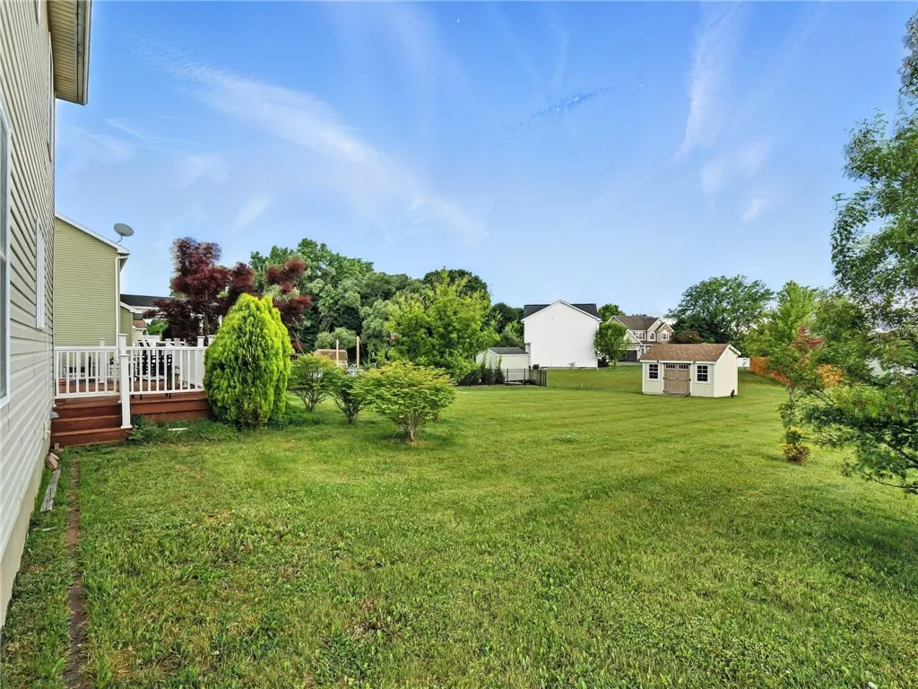 187 Moore Road, Henrietta, New York 14586, Henrietta, New York 14586, 3 Bedrooms Bedrooms, 8 Rooms Rooms,2 BathroomsBathrooms,Residential Lease,Closed,187 Moore Road, Henrietta, New York 14586,R1616967