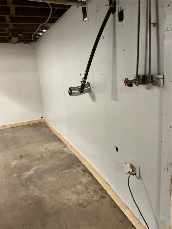 Basement washer dryer hookups