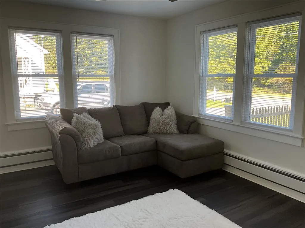 11752 State Route 90, Locke, New York 13092, Locke, New York 13092, 4 Bedrooms Bedrooms, 9 Rooms Rooms,2 BathroomsBathrooms,Residential,For Sale,11752 State Route 90, Locke, New York 13092,0,R1617801