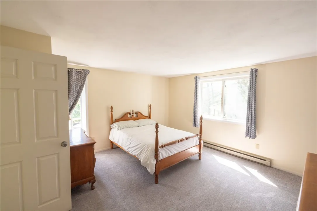 1964 Delphi Road, Cazenovia, New York 13035, Cazenovia, New York 13035, 4 Bedrooms Bedrooms, 10 Rooms Rooms,2 BathroomsBathrooms,Residential,Closed,1964 Delphi Road, Cazenovia, New York 13035,R1617850