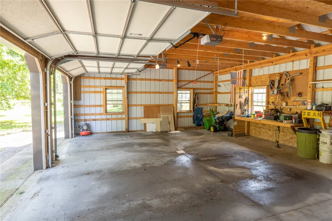 1964 Delphi Road, Cazenovia, New York 13035, Cazenovia, New York 13035, 4 Bedrooms Bedrooms, 10 Rooms Rooms,2 BathroomsBathrooms,Residential,Closed,1964 Delphi Road, Cazenovia, New York 13035,R1617850