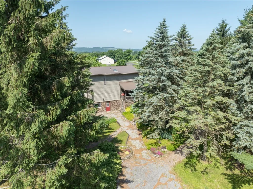 1964 Delphi Road, Cazenovia, New York 13035, Cazenovia, New York 13035, 4 Bedrooms Bedrooms, 10 Rooms Rooms,2 BathroomsBathrooms,Residential,Closed,1964 Delphi Road, Cazenovia, New York 13035,R1617850