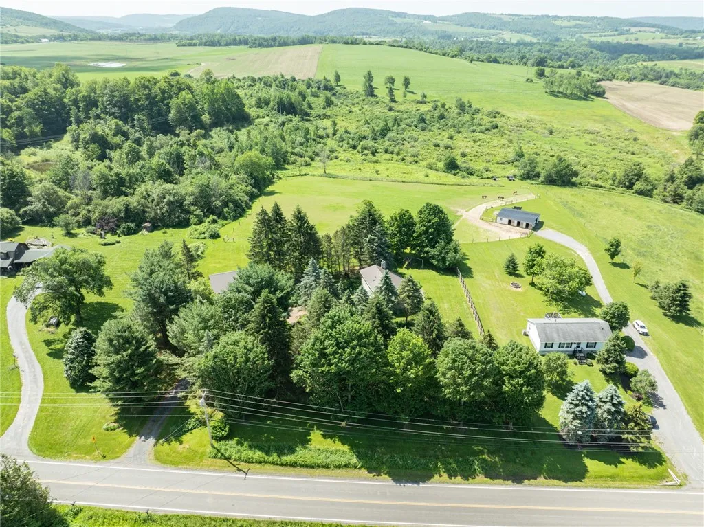 1964 Delphi Road, Cazenovia, New York 13035, Cazenovia, New York 13035, 4 Bedrooms Bedrooms, 10 Rooms Rooms,2 BathroomsBathrooms,Residential,Closed,1964 Delphi Road, Cazenovia, New York 13035,R1617850