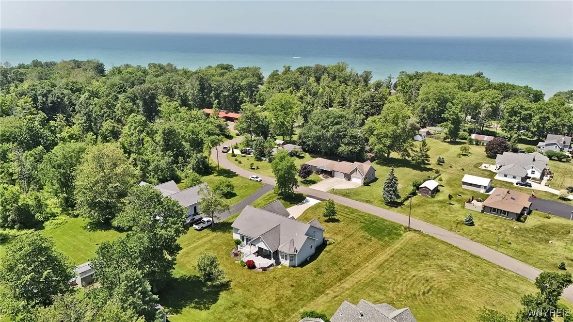 7271 Beechwood Road, Evans, New York 14047, Evans, New York 14047, 3 Bedrooms Bedrooms, 8 Rooms Rooms,2 BathroomsBathrooms,Residential,Closed,7271 Beechwood Road, Evans, New York 14047,B1617360
