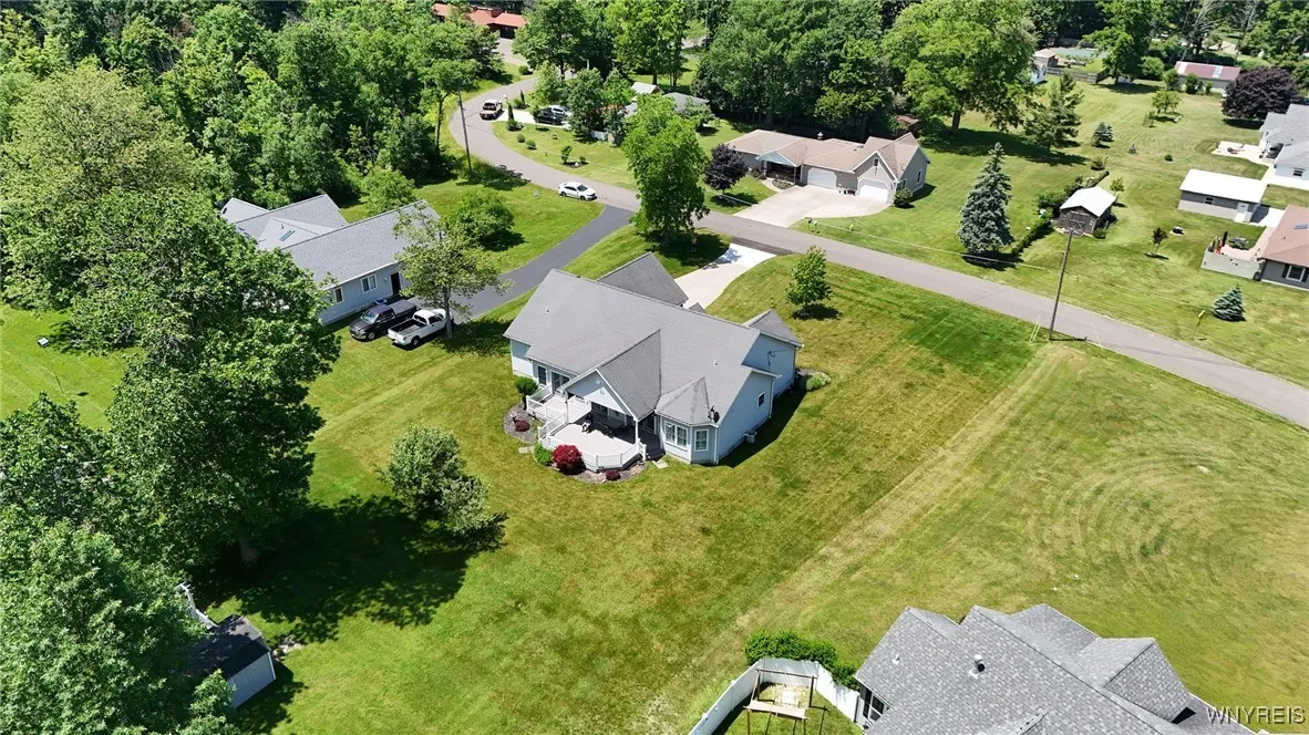 7271 Beechwood Road, Evans, New York 14047, Evans, New York 14047, 3 Bedrooms Bedrooms, 8 Rooms Rooms,2 BathroomsBathrooms,Residential,Closed,7271 Beechwood Road, Evans, New York 14047,B1617360