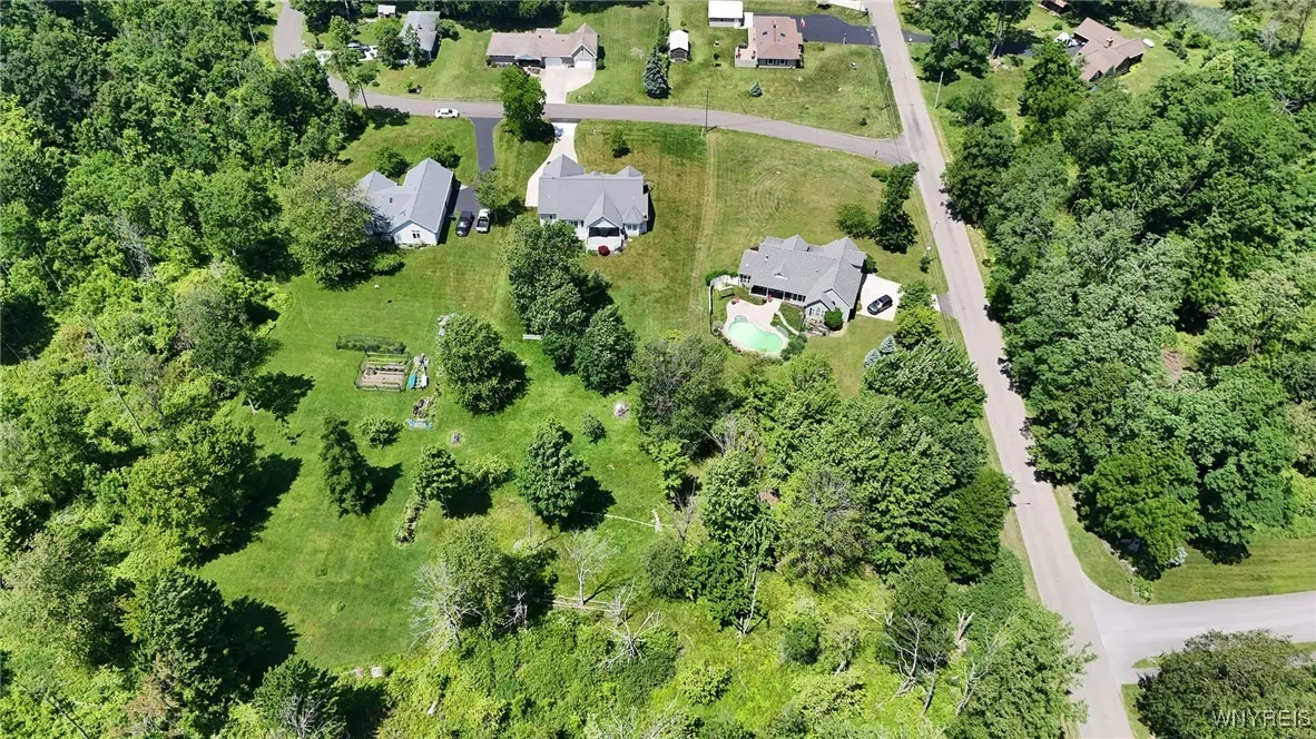 7271 Beechwood Road, Evans, New York 14047, Evans, New York 14047, 3 Bedrooms Bedrooms, 8 Rooms Rooms,2 BathroomsBathrooms,Residential,Closed,7271 Beechwood Road, Evans, New York 14047,B1617360