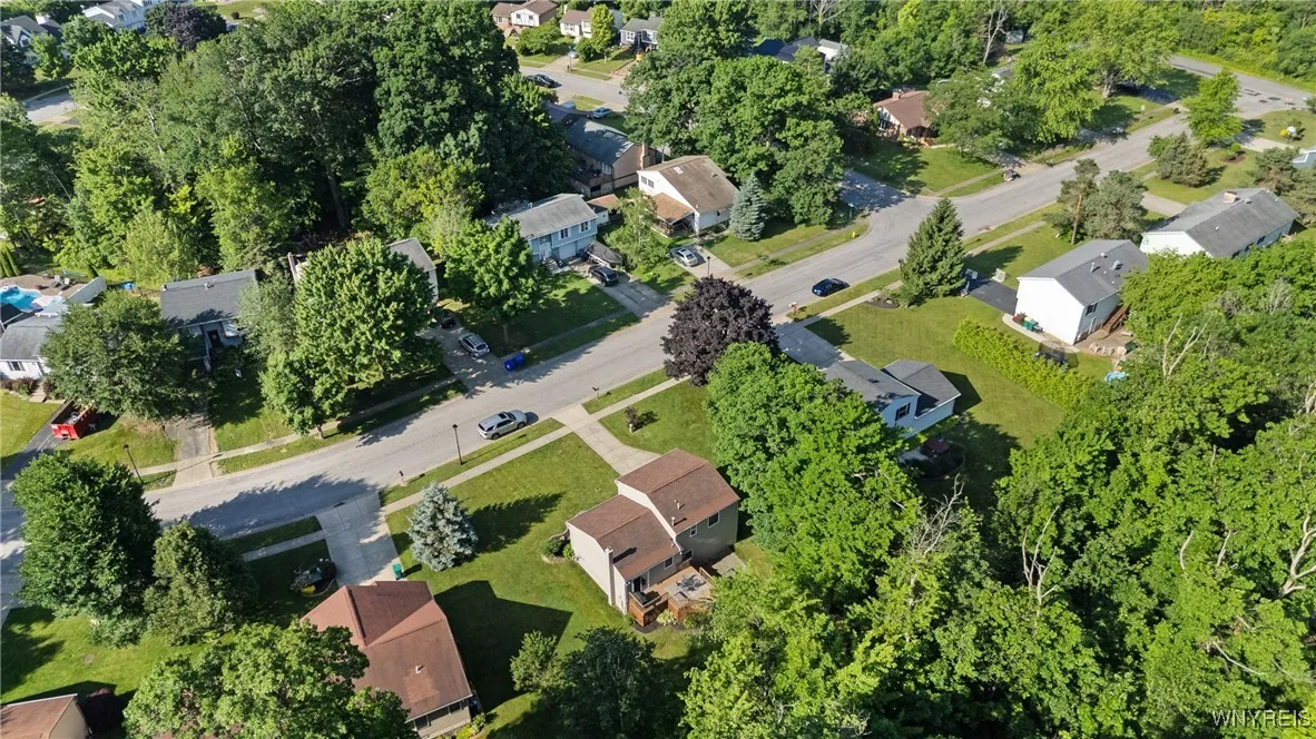 1529 Sundance, Hamburg, New York 14085, Hamburg, New York 14085, 3 Bedrooms Bedrooms, 8 Rooms Rooms,1 BathroomBathrooms,Residential,Closed,1529 Sundance, Hamburg, New York 14085,0,B1617065