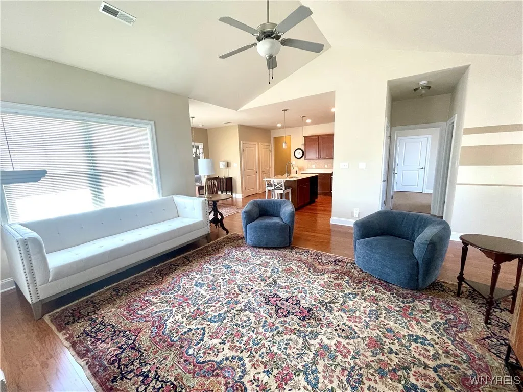 5665 Southwestern Boulevard 37, Hamburg, New York, Hamburg, New York 14075, 2 Bedrooms Bedrooms, 6 Rooms Rooms,2 BathroomsBathrooms,Residential,Closed,5665 Southwestern Boulevard 37, Hamburg, New York ,B1617632