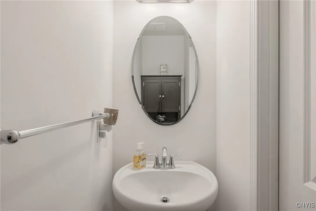 49 Silversides, Van Buren, New York 13027, Van Buren, New York 13027, 3 Bedrooms Bedrooms, 8 Rooms Rooms,2 BathroomsBathrooms,Residential,Closed,49 Silversides, Van Buren, New York 13027,S1613813