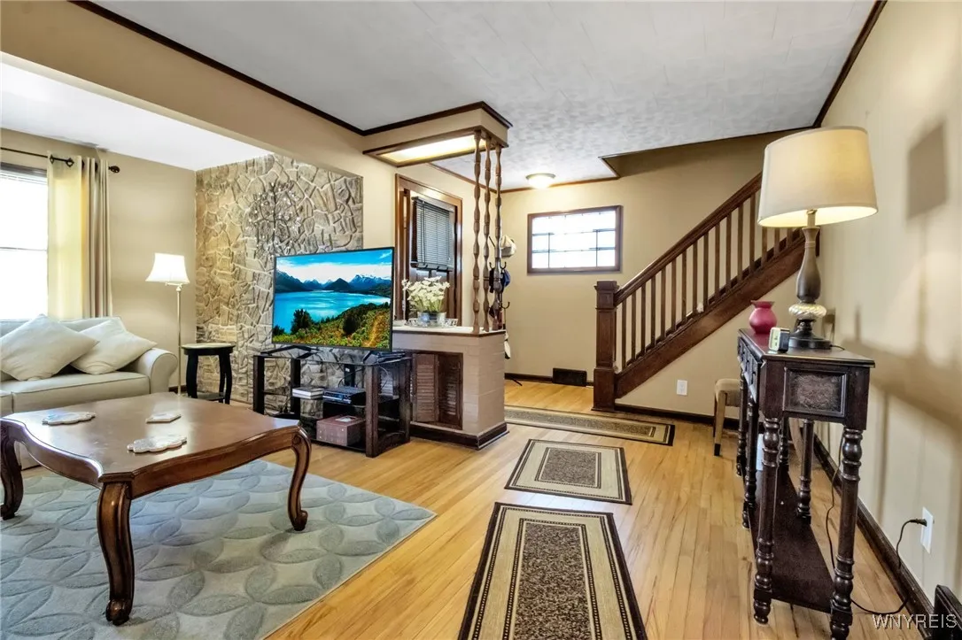 338 Kinsey Avenue, Tonawanda-town, New York 14217, Tonawanda, New York 14217, 3 Bedrooms Bedrooms, 8 Rooms Rooms,2 BathroomsBathrooms,Residential,Closed,338 Kinsey Avenue, Tonawanda-town, New York 14217,0,B1616258