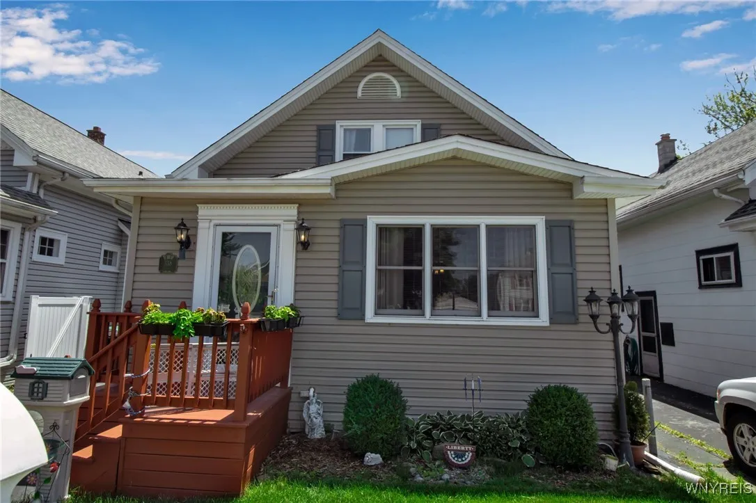 338 Kinsey Avenue, Tonawanda-town, New York 14217, Tonawanda, New York 14217, 3 Bedrooms Bedrooms, 8 Rooms Rooms,2 BathroomsBathrooms,Residential,Closed,338 Kinsey Avenue, Tonawanda-town, New York 14217,0,B1616258
