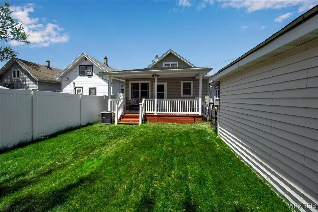 338 Kinsey Avenue, Tonawanda-town, New York 14217, Tonawanda, New York 14217, 3 Bedrooms Bedrooms, 8 Rooms Rooms,2 BathroomsBathrooms,Residential,Closed,338 Kinsey Avenue, Tonawanda-town, New York 14217,0,B1616258