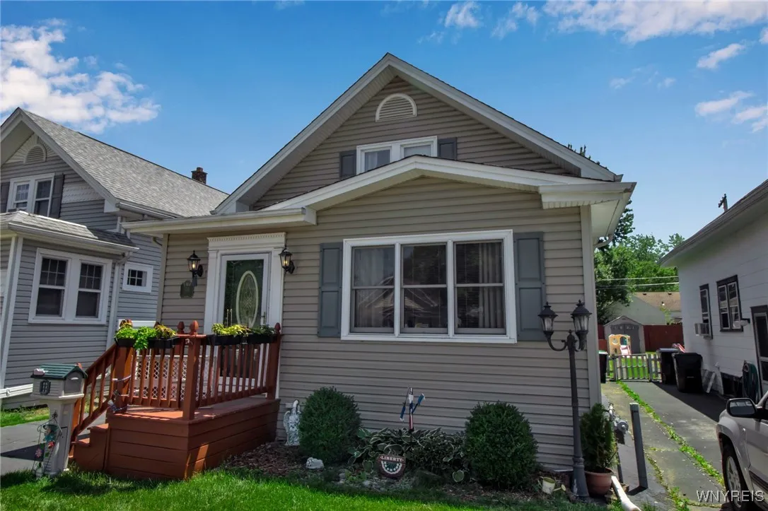 338 Kinsey Avenue, Tonawanda-town, New York 14217, Tonawanda, New York 14217, 3 Bedrooms Bedrooms, 8 Rooms Rooms,2 BathroomsBathrooms,Residential,Closed,338 Kinsey Avenue, Tonawanda-town, New York 14217,0,B1616258