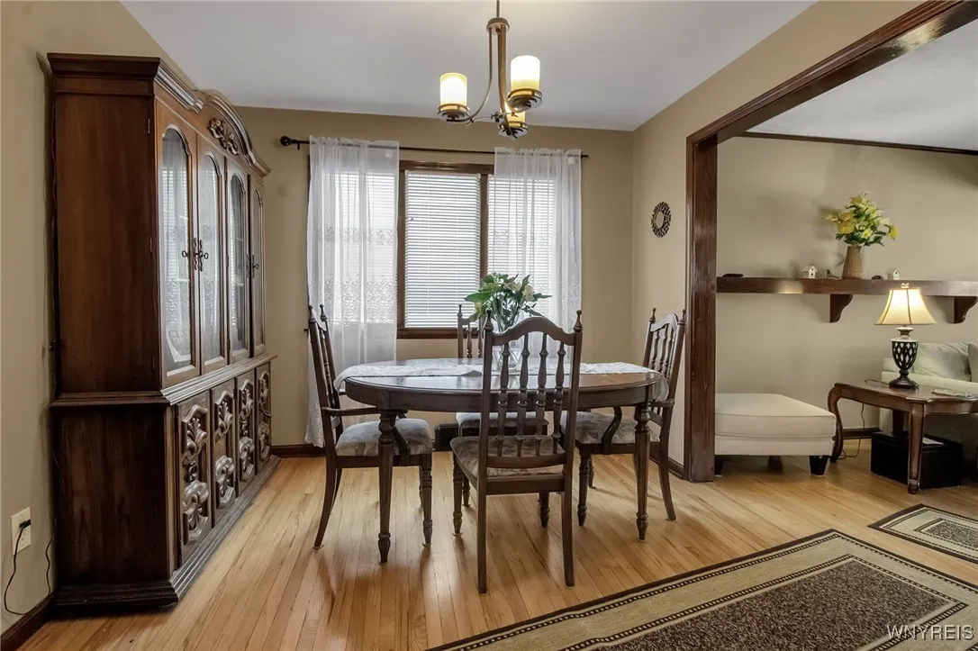 338 Kinsey Avenue, Tonawanda-town, New York 14217, Tonawanda, New York 14217, 3 Bedrooms Bedrooms, 8 Rooms Rooms,2 BathroomsBathrooms,Residential,Closed,338 Kinsey Avenue, Tonawanda-town, New York 14217,0,B1616258