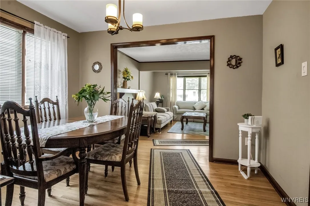 338 Kinsey Avenue, Tonawanda-town, New York 14217, Tonawanda, New York 14217, 3 Bedrooms Bedrooms, 8 Rooms Rooms,2 BathroomsBathrooms,Residential,Closed,338 Kinsey Avenue, Tonawanda-town, New York 14217,0,B1616258