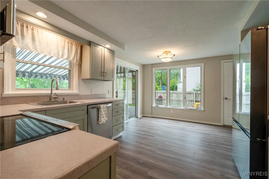 278 Shady Grove Drive, Amherst, New York 14051, Amherst, New York 14051, 3 Bedrooms Bedrooms, 6 Rooms Rooms,1 BathroomBathrooms,Residential,Closed,278 Shady Grove Drive, Amherst, New York 14051,0,B1617625