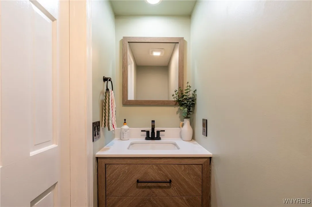 278 Shady Grove Drive, Amherst, New York 14051, Amherst, New York 14051, 3 Bedrooms Bedrooms, 6 Rooms Rooms,1 BathroomBathrooms,Residential,Closed,278 Shady Grove Drive, Amherst, New York 14051,0,B1617625