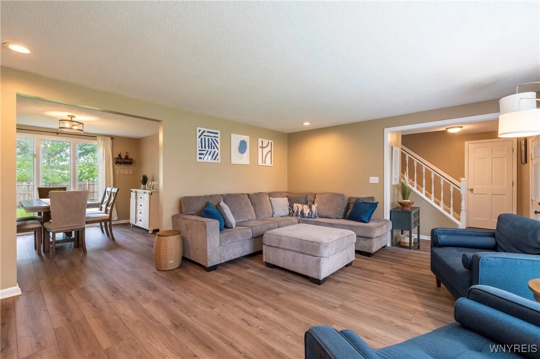 278 Shady Grove Drive, Amherst, New York 14051, Amherst, New York 14051, 3 Bedrooms Bedrooms, 6 Rooms Rooms,1 BathroomBathrooms,Residential,Closed,278 Shady Grove Drive, Amherst, New York 14051,0,B1617625