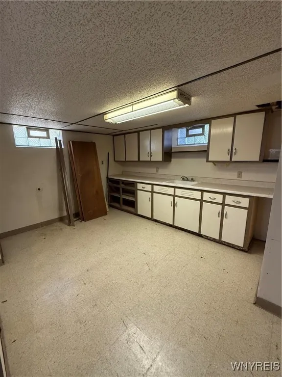 30 Nassau Lane, Cheektowaga, New York 14225, Cheektowaga, New York 14225, 3 Bedrooms Bedrooms, 6 Rooms Rooms,1 BathroomBathrooms,Residential,For Sale,30 Nassau Lane, Cheektowaga, New York 14225,B1617692