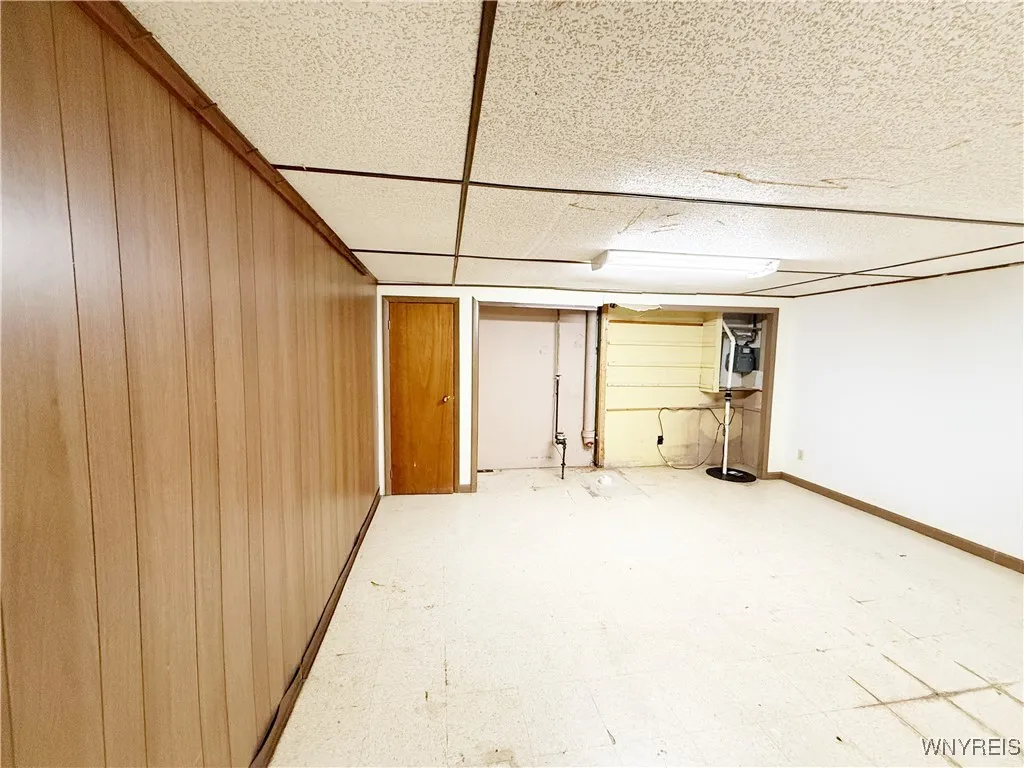 30 Nassau Lane, Cheektowaga, New York 14225, Cheektowaga, New York 14225, 3 Bedrooms Bedrooms, 6 Rooms Rooms,1 BathroomBathrooms,Residential,For Sale,30 Nassau Lane, Cheektowaga, New York 14225,B1617692