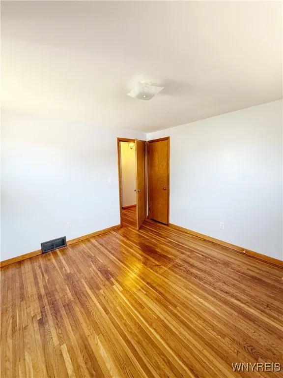30 Nassau Lane, Cheektowaga, New York 14225, Cheektowaga, New York 14225, 3 Bedrooms Bedrooms, 6 Rooms Rooms,1 BathroomBathrooms,Residential,For Sale,30 Nassau Lane, Cheektowaga, New York 14225,B1617692