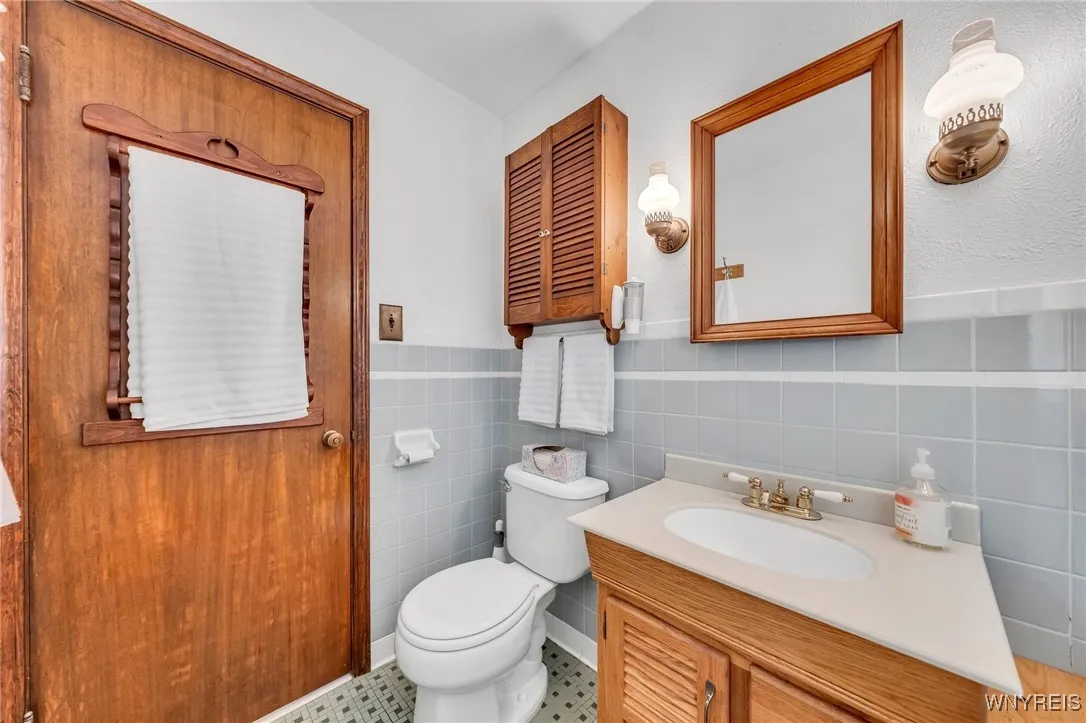 79 Dekalb Street, Tonawanda-city, New York 14150, Tonawanda, New York 14150, 3 Bedrooms Bedrooms, 6 Rooms Rooms,1 BathroomBathrooms,Residential,Closed,79 Dekalb Street, Tonawanda-city, New York 14150,B1617051
