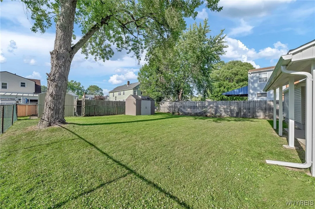 79 Dekalb Street, Tonawanda-city, New York 14150, Tonawanda, New York 14150, 3 Bedrooms Bedrooms, 6 Rooms Rooms,1 BathroomBathrooms,Residential,Closed,79 Dekalb Street, Tonawanda-city, New York 14150,B1617051