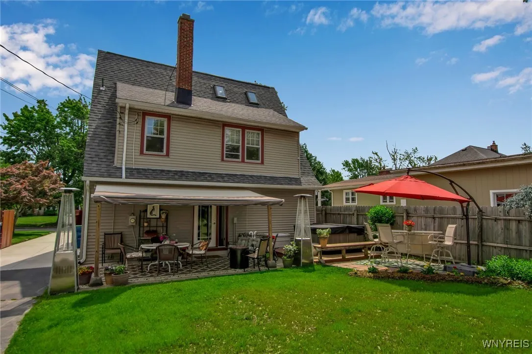 201 Walton Drive, Amherst, New York 14226, Amherst, New York 14226, 3 Bedrooms Bedrooms, 7 Rooms Rooms,1 BathroomBathrooms,Residential,Closed,201 Walton Drive, Amherst, New York 14226,0,B1617526